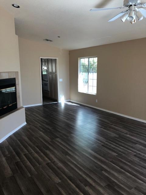 sanderling fire place