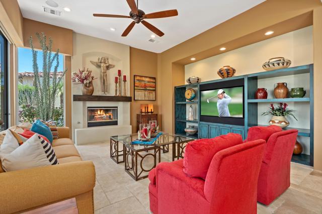 79885 Liga, La Quinta CA: https://media.crmls.org/mediaz/3072e413-9fc8-4315-a7c9-00e552bc6c3f.jpg