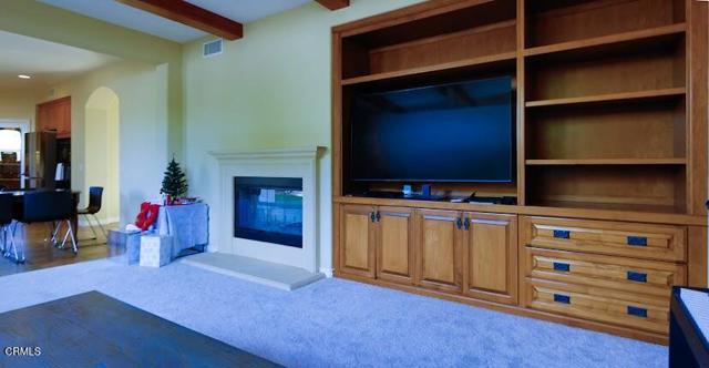Detail Gallery Image 15 of 35 For 650 Charleston Pl, Ventura,  CA 93004 - 4 Beds | 3 Baths