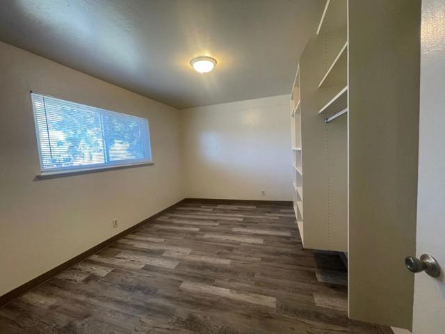 Image 9 of 14 For 727 Duane Avenue