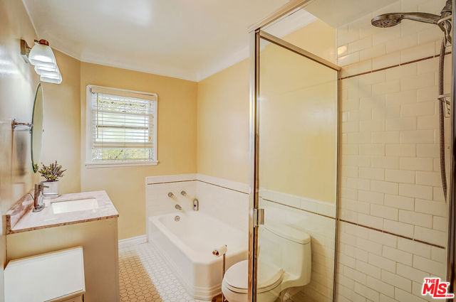 8016 Bleriot Avenue, Los Angeles, California 90045, 2 Bedrooms Bedrooms, ,1 BathroomBathrooms,Single Family Residence,For Sale,Bleriot,24428249