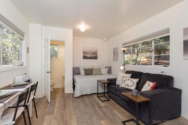 3306 Oak Grove, Julian CA: https://media.crmls.org/mediaz/3074a8ee-4f61-4b80-8979-b856f85bb6a0.jpg