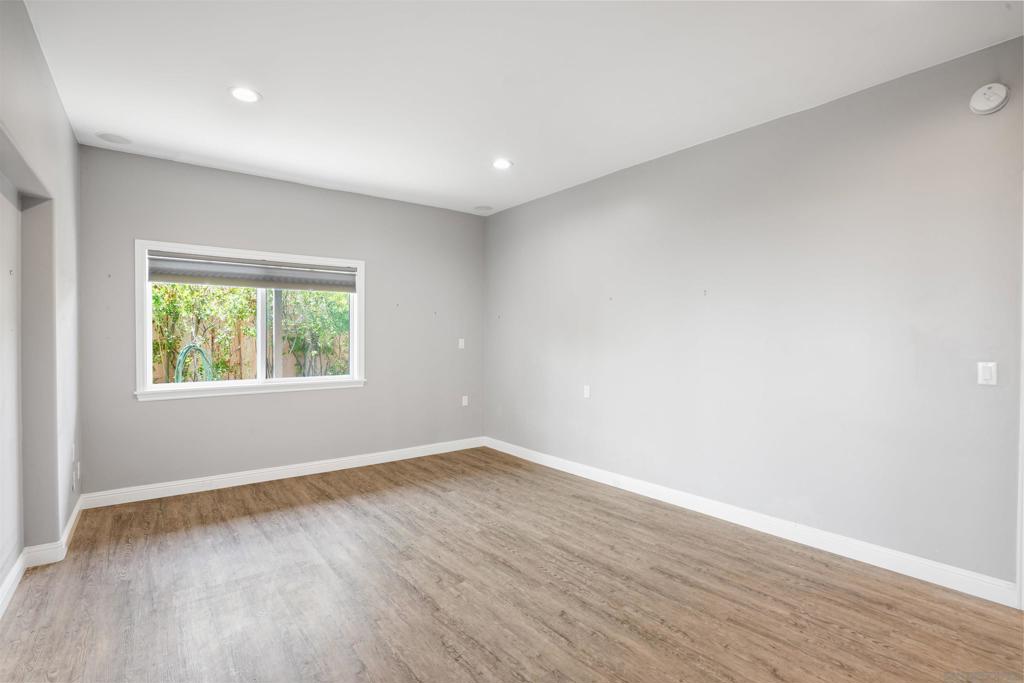 MLS #250035696SD image #39