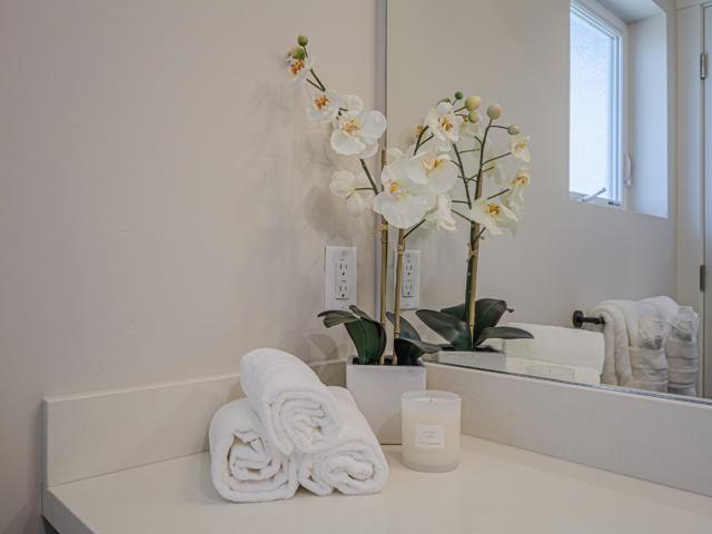 126 Aptos Village Way, Aptos CA: https://media.crmls.org/mediaz/3075e46e-a983-42d0-aba3-ec1cf120fec3.jpg