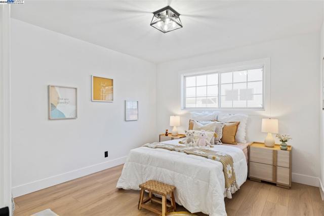 2656 Hilton St, Union City CA: https://media.crmls.org/mediaz/30765443-2f84-4a60-a89d-89f309f7c333.jpg