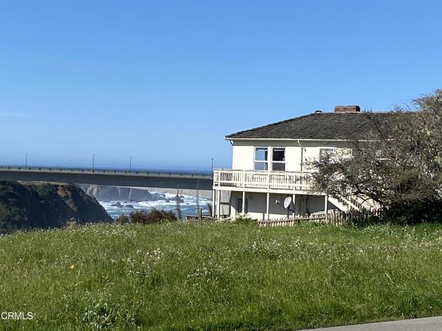 Detail Gallery Image 1 of 20 For 300 N Harbor Dr, Fort Bragg,  CA 95437 - 3 Beds | 2/1 Baths