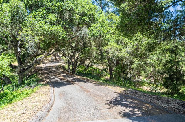 8734 Eagles Roost Road, Salinas CA: https://media.crmls.org/mediaz/3079a35c-22b5-4acf-a9a3-558ca27a19ac.jpg