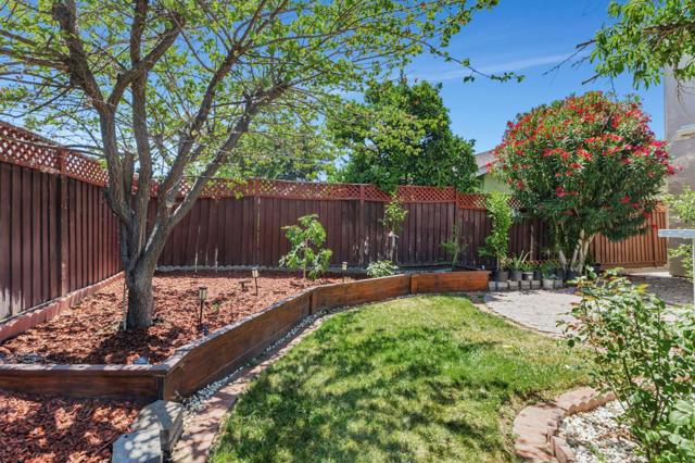 5769 Barnswell Way, San Jose CA: https://media.crmls.org/mediaz/307ba959-76f5-4093-8e36-f4a6148f966c.jpg
