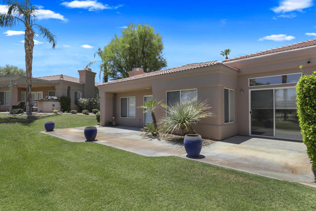 42240 Adams Street, Bermuda Dunes CA: https://media.crmls.org/mediaz/307bfffa-e79c-4639-bf12-ef12bb6d659e.jpg