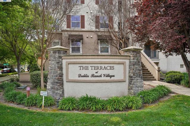 3245 Dublin Blvd, Dublin CA: https://media.crmls.org/mediaz/307c0128-0980-4e43-a554-52f74398f3fe.jpg