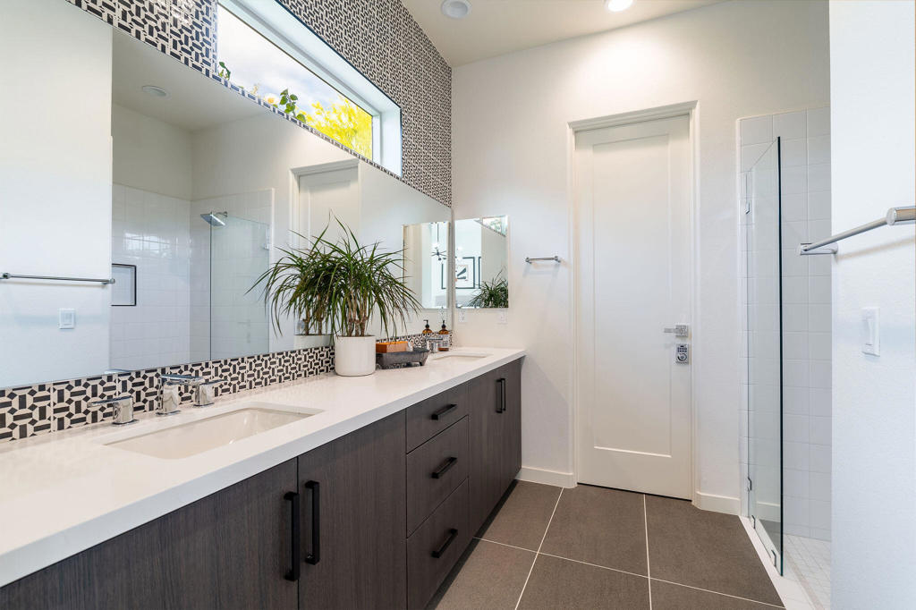 MLS #219136395DA image #22