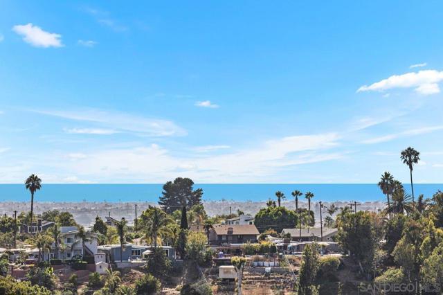 4732 Iroquois Ave, San Diego CA: https://media.crmls.org/mediaz/307cd670-7edb-47ea-a12a-a6021c777ffc.jpg