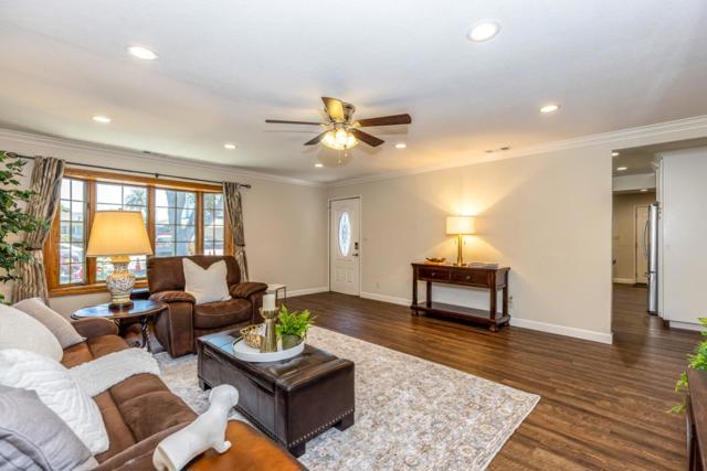 2569 Borax Drive, Santa Clara CA: https://media.crmls.org/mediaz/307d9e01-f670-46aa-942c-a7670fdda84a.jpg
