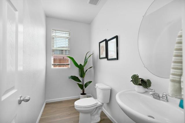 4535 Bitter Street, Antioch CA: https://media.crmls.org/mediaz/307dc8c1-45eb-44bc-872b-8aa57d65edf3.jpg