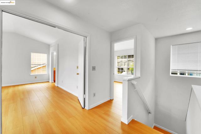 1764 Primrose Ln, Pinole CA: https://media.crmls.org/mediaz/307e77b5-b530-42d6-b939-7d38f9c6e11a.jpg