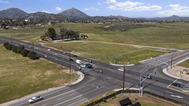 1 Highway 67, Ramona, California 92065, ,Residential Land,For Sale,Highway 67,NDP2402614