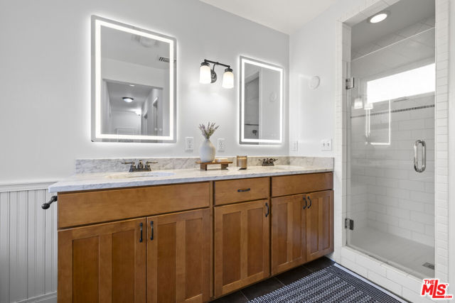 505 Panama Avenue, Long Beach CA: https://media.crmls.org/mediaz/307fadba-30a0-4312-b8e5-df493c5a9f84.jpg