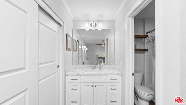 663 W Terrylynn Place, Long Beach CA: https://media.crmls.org/mediaz/30803120-f941-4c0b-b25f-177bd6eab07f.jpg