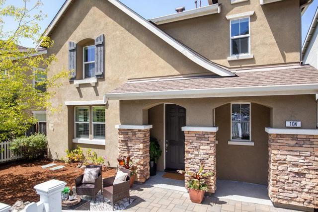 104 Meadowview Lane, Santa Cruz CA: https://media.crmls.org/mediaz/30804fc4-4258-4ec4-a21e-f0df68430946.jpg