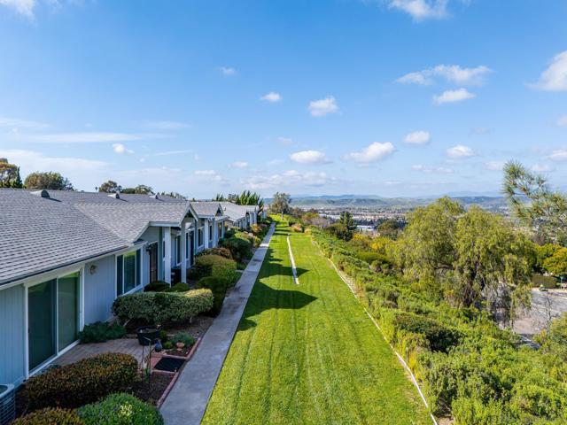 4382 Dowitcher Way, Oceanside CA: https://media.crmls.org/mediaz/308145fa-12c8-4b02-8b12-cb61b9b98621.jpg