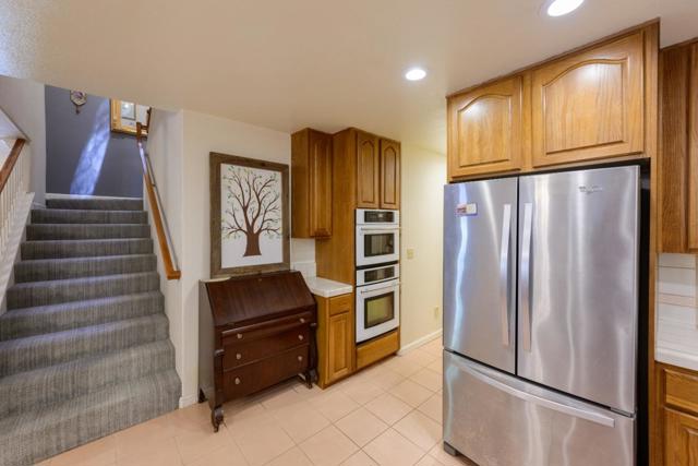 585 Bethany Drive, Scotts Valley CA: https://media.crmls.org/mediaz/3081b6ce-a9c8-4554-990d-aff085c8e729.jpg