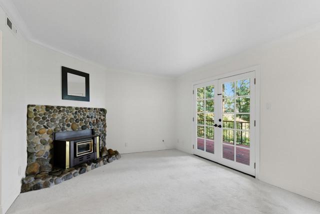 23489 Hutchinson Road, Los Gatos CA: https://media.crmls.org/mediaz/308613c0-f654-4e5c-b2a3-6c1cae927b25.jpg