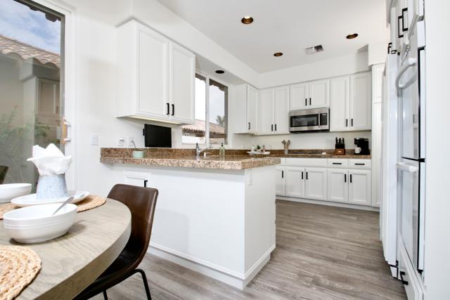 48205 Via Solana, La Quinta CA: https://media.crmls.org/mediaz/30868d97-df81-4eca-ab34-8c8123b7d5df.jpg