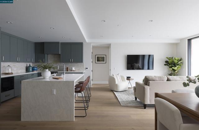 375 W El Pintado, Danville CA: https://media.crmls.org/mediaz/30876ab4-e3c3-4e2c-96dd-ba601de4ae57.jpg