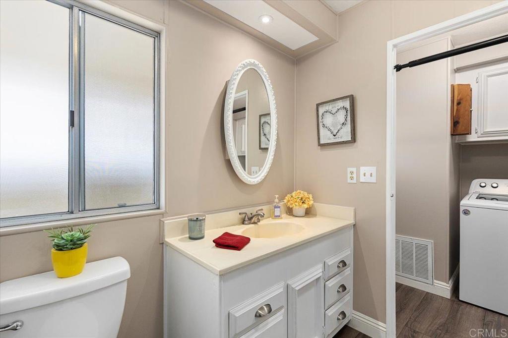 3535 Linda Vista Drive - photo 19