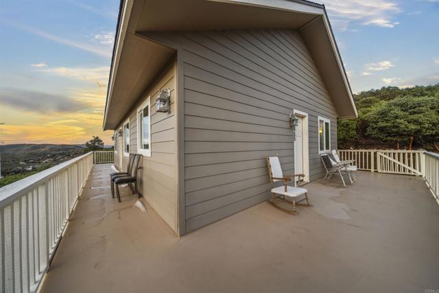 35465 Sunset Lane, Julian CA: https://media.crmls.org/mediaz/3087f9ee-4fc1-4d13-a431-2d0998bb2fb0.jpg
