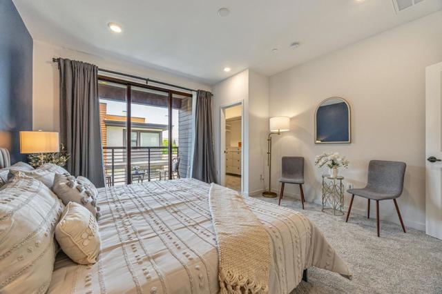 112 Waters Park Circle, San Mateo CA: https://media.crmls.org/mediaz/30882b71-4f10-4640-85b8-381294dbbc58.jpg
