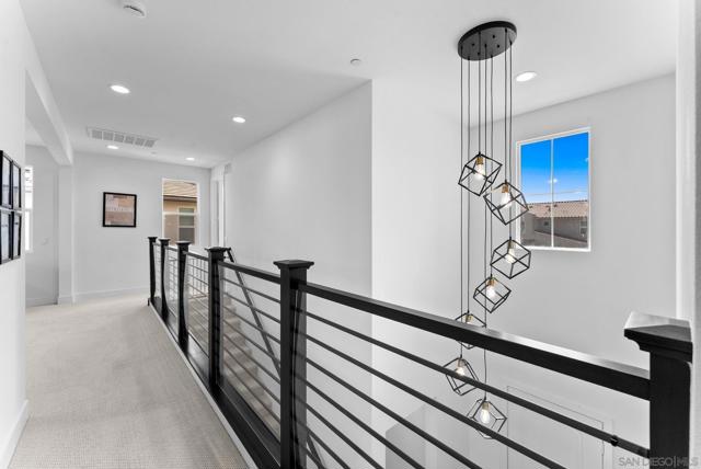 Image 23 of 51 For 1567 Corte Botanicas