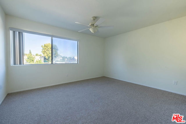 18524 Mayall Street, Northridge CA: https://media.crmls.org/mediaz/308a6b7b-0a0c-4004-9149-c80d2e300447.jpg