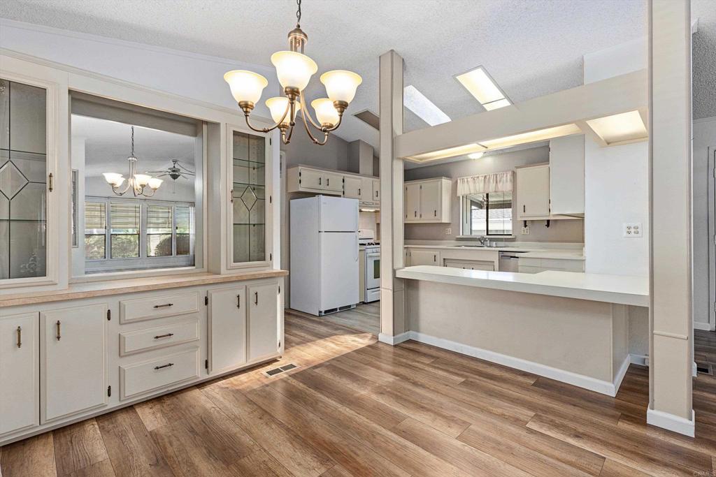 3535 Linda Vista Drive - photo 8