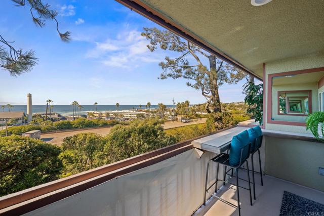 1562 Camino Del Mar, Del Mar CA: https://media.crmls.org/mediaz/308c0573-4c4a-455c-8ae1-6801d47b1665.jpg