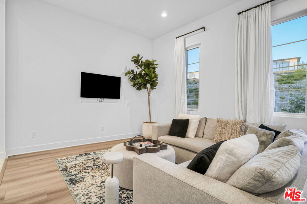 MLS #25625339 image #41