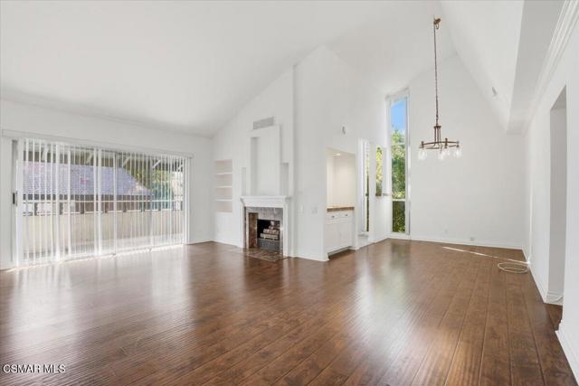 31505 Lindero Canyon Road, Westlake Village CA: https://media.crmls.org/mediaz/308d5bd5-7db5-447c-b5ad-768576f4fed3.jpg