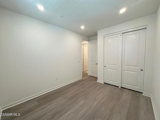 10726 Telegraph Road, Ventura CA: https://media.crmls.org/mediaz/308d6549-2521-47bc-a53a-204086b125ae.jpg