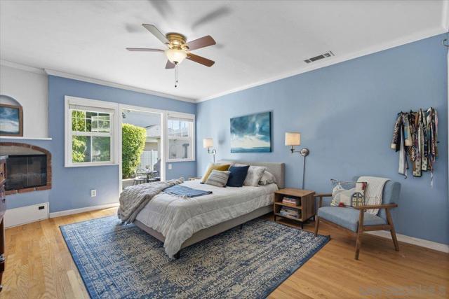 903 Moana Dr, San Diego CA: https://media.crmls.org/mediaz/308f0bb2-f5f7-4624-838c-a42eb879666e.jpg