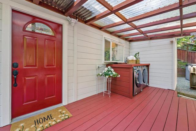 354 Lenore Way, Felton CA: https://media.crmls.org/mediaz/308f7a14-86ec-459f-a9b1-e9ad85d4b5e1.jpg