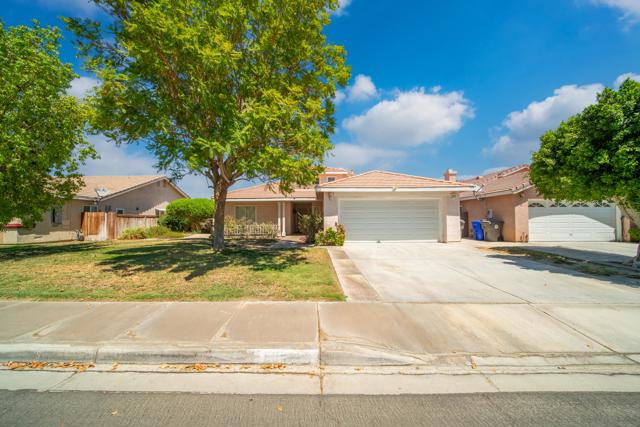 80472 Suncastle Road, Indio CA: https://media.crmls.org/mediaz/3090826d-faff-4e5d-89dc-39903dda3fef.jpg