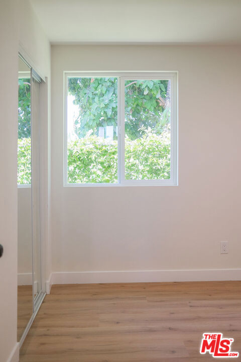 6006 2nd Avenue, Los Angeles CA: https://media.crmls.org/mediaz/3091283e-82ae-4944-abe6-d81ae9106519.jpg