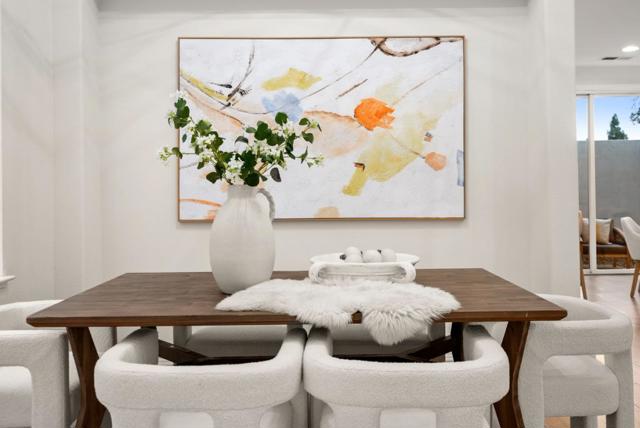 34298 Torrey Pine Lane, Union City CA: https://media.crmls.org/mediaz/3091b7ca-233a-44c0-8d6c-1afdb20fa0a1.jpg