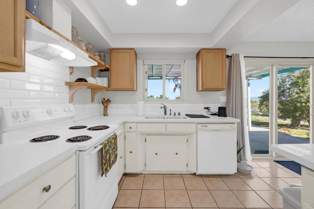 Detail Gallery Image 13 of 38 For 3129 Frying Pan Rd, Borrego Springs,  CA 92004 - 3 Beds | 3 Baths