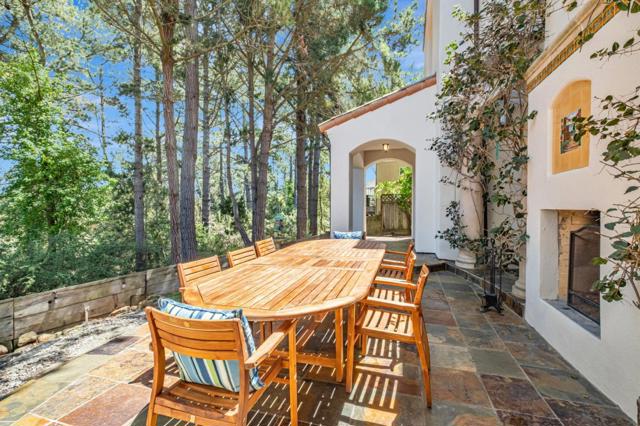 125 Zanzibar Drive, Aptos CA: https://media.crmls.org/mediaz/30935ab9-3e69-4f39-be14-5579e5abf62e.jpg