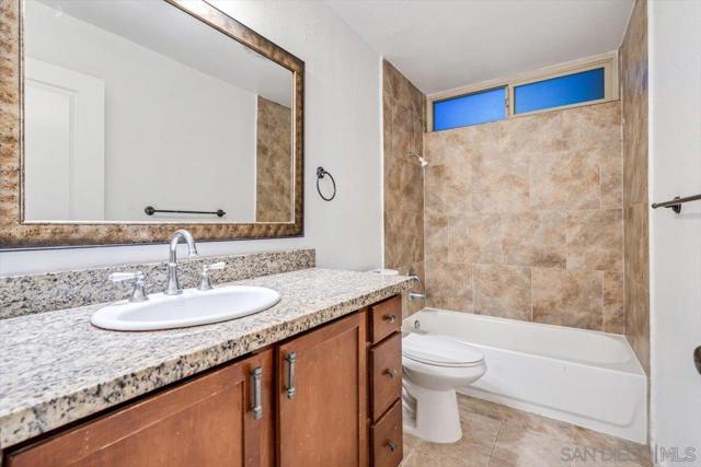 Image 12 of 30 For 1350 Escondido Blvd  37