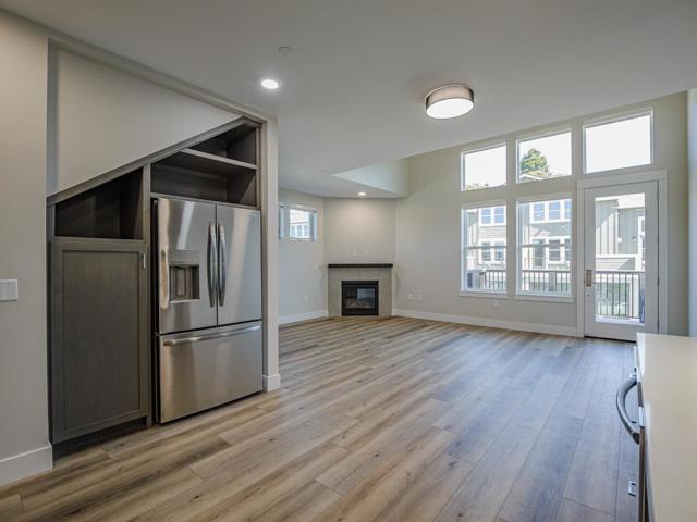 116 Aptos Village Way, Aptos CA: https://media.crmls.org/mediaz/309507d1-da15-45a8-954a-d8c31459227b.jpg