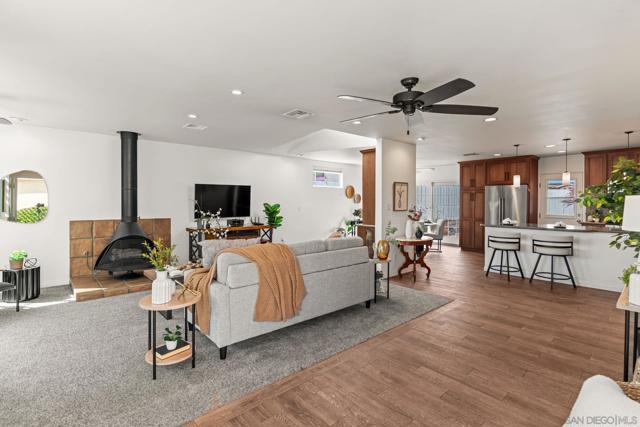 1426 Morenci St, San Diego CA: https://media.crmls.org/mediaz/309579c1-0d64-4087-b668-278a74ba5f31.jpg