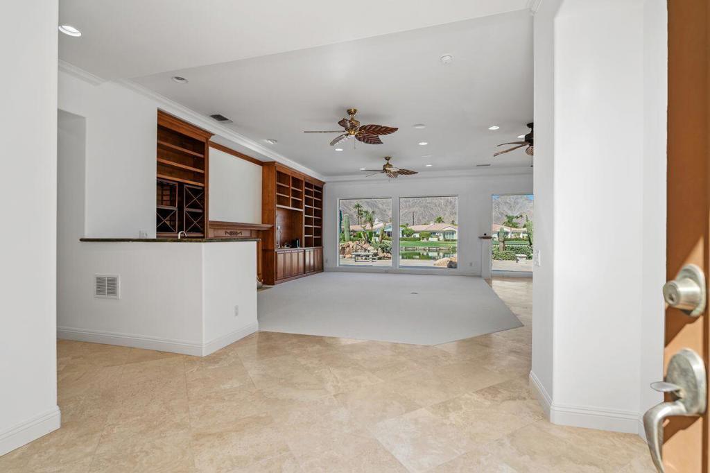 MLS #219140234DA image #5