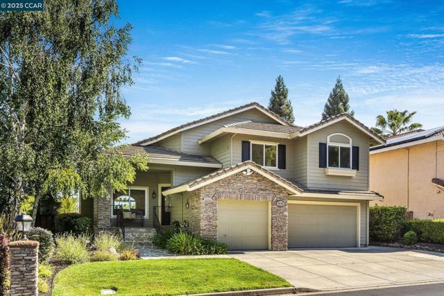 4040 Westminster Pl, Danville CA: https://media.crmls.org/mediaz/30970af8-00c0-4800-8f6d-15bbaa39a779.jpg